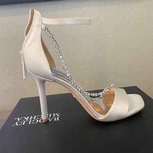 NEW Badgley Mischka Erika Open Toe Evening Shoe